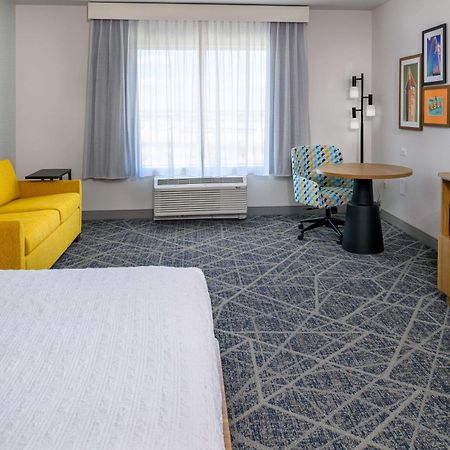 Hampton Inn By Hilton St Louis Airport Woodson Terrace Екстер'єр фото