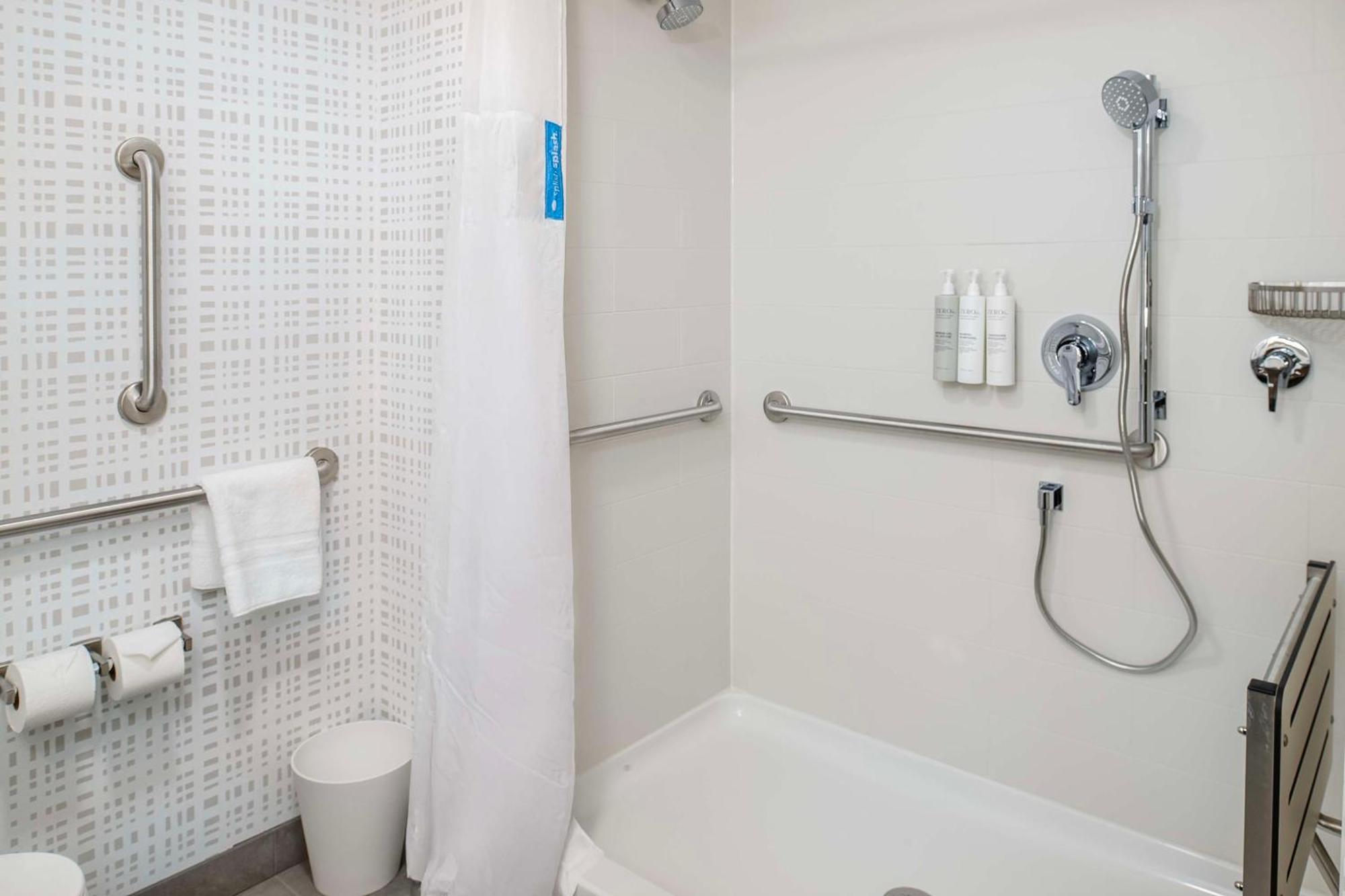 Hampton Inn By Hilton St Louis Airport Woodson Terrace Екстер'єр фото