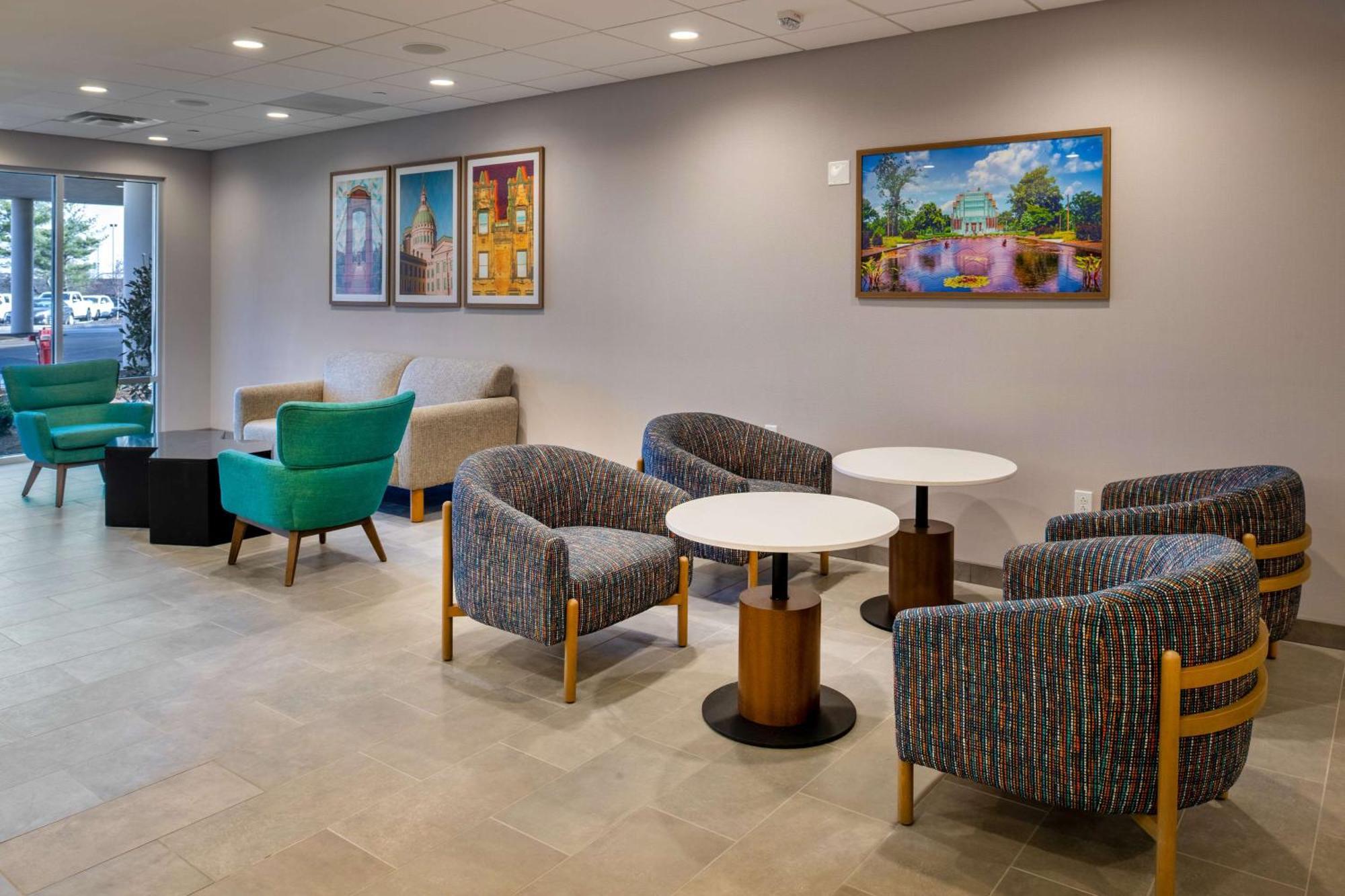 Hampton Inn By Hilton St Louis Airport Woodson Terrace Екстер'єр фото