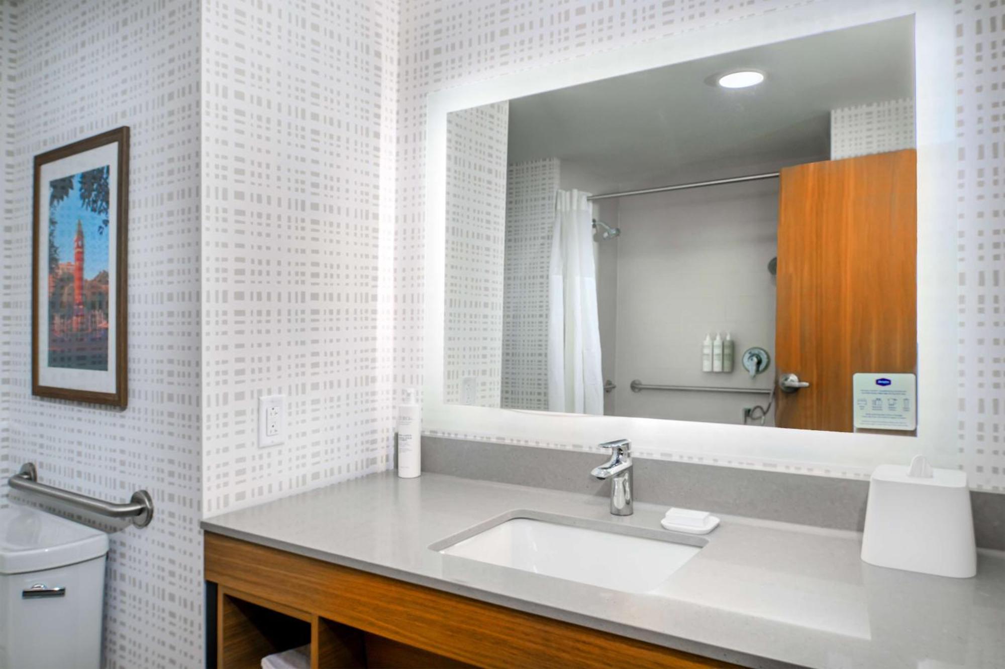 Hampton Inn By Hilton St Louis Airport Woodson Terrace Екстер'єр фото