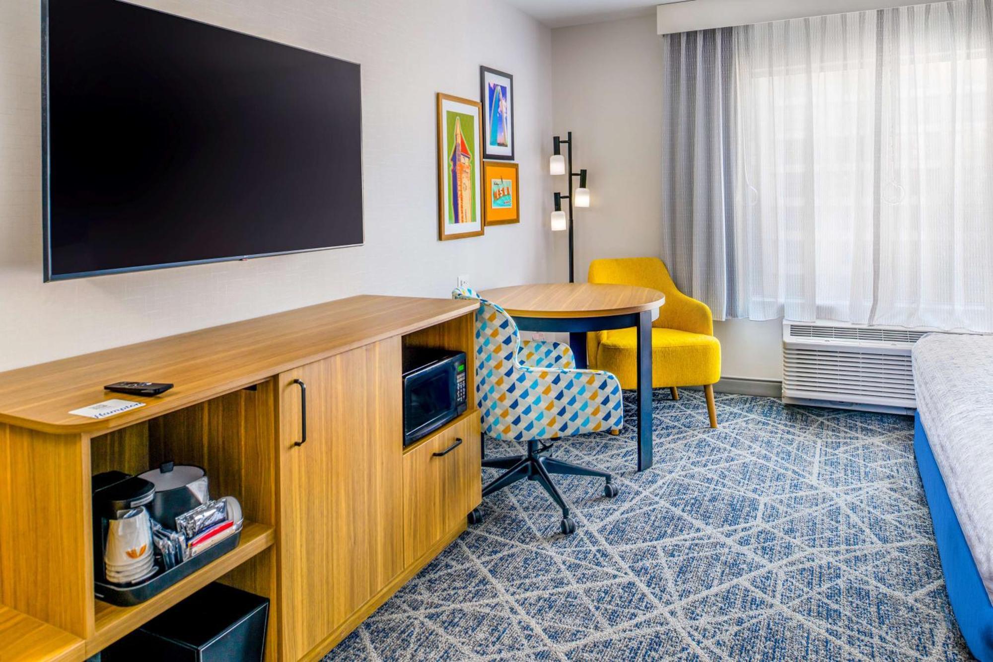 Hampton Inn By Hilton St Louis Airport Woodson Terrace Екстер'єр фото